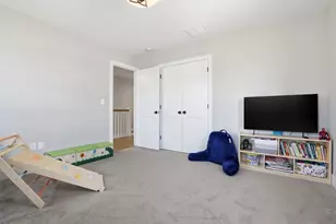 29 Grove St, Hudson, MA 01749 - Photo 27