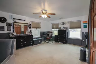 261 Greenwich Rd, Ware, MA 01082 - Photo 23