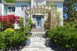 3 Forest St, Newton, MA 02461 - Photo 23
