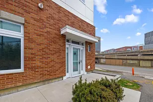 60 Cross St E, Somerville, MA 02143 - Photo 17