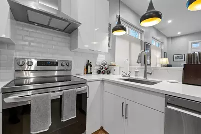 60 Cross St E #110, Somerville, MA 02143 - Photo 9