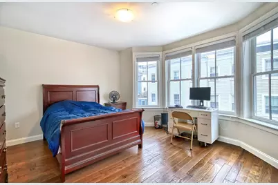 22 Woodward St #4, Boston, MA 02127 - Photo 5