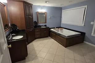 20 Farm Pond Rd, Dracut, MA 01826 - Photo 15