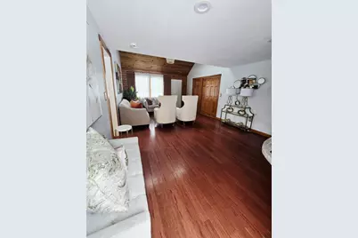 20 Farm Pond Rd, Dracut, MA 01826 - Photo 11