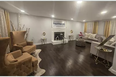 20 Farm Pond Rd, Dracut, MA 01826 - Photo 19