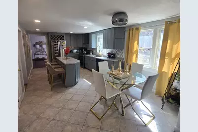 20 Farm Pond Rd, Dracut, MA 01826 - Photo 11