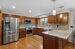 16 Flint Pond Rd, Worcester, MA 01604 - Photo 11