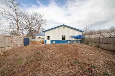 102 Grove St, Chicopee, MA 01020 - Photo 7