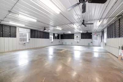 102 Grove St, Chicopee, MA 01020 - Photo 11