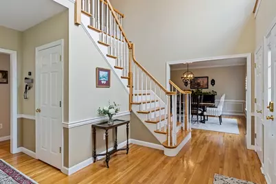 20 Constitution Cir, Holliston, MA 01746 - Photo 3