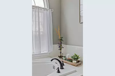 20 Constitution Cir, Holliston, MA 01746 - Photo 21