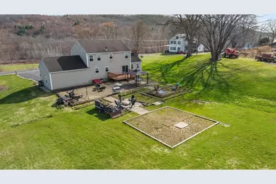 30 Old West Warren Rd, Warren, MA 01083 - Photo 37