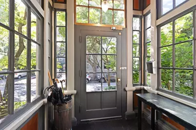 32 Hawthorn St, Cambridge, MA 02138 - Photo 19