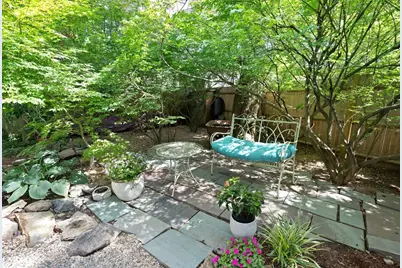 32 Hawthorn St, Cambridge, MA 02138 - Photo 35