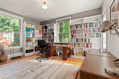 32 Hawthorn St, Cambridge, MA 02138 - Photo 9