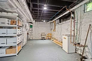 32 Hawthorn St, Cambridge, MA 02138 - Photo 41