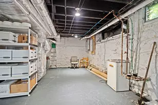 32 Hawthorn St, Cambridge, MA 02138 - Photo 41