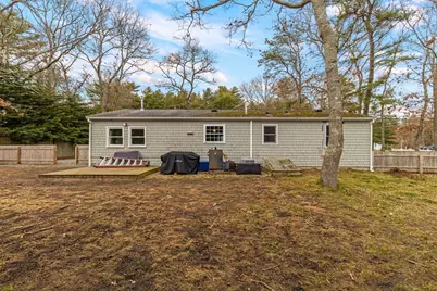 145 Quinaquisset Ave, Mashpee, MA 02649 - Photo 17