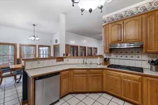 12 McKinstry Dr, Charlton, MA 01507 - Photo 5