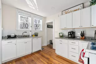 105 Poplar St, Watertown, MA 02472 - Photo 7