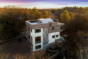 71 Grove St, Brookline, MA 02467 - Photo 3