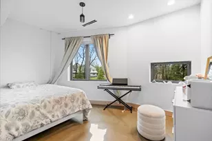 71 Grove St, Brookline, MA 02467 - Photo 35