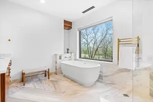 71 Grove St, Brookline, MA 02467 - Photo 25