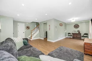 71 Kennedy Dr, Chelmsford, MA 01863 - Photo 7