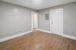 44 Pratt St, Fitchburg, MA 01420 - Photo 11