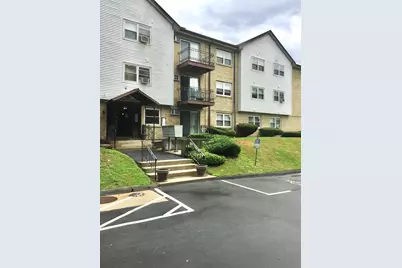 81 High St #23, Amesbury, MA 01913 - Photo 3