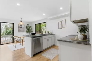 18 Sand Dollar Ln, Mashpee, MA 02649 - Photo 11