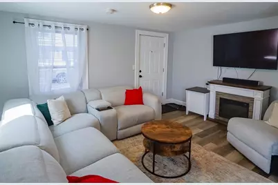 17 Lombard St, Springfield, MA 01105 - Photo 17