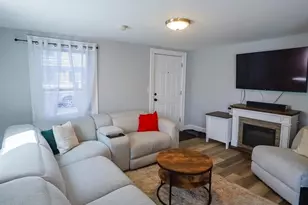 17 Lombard St, Springfield, MA 01105 - Photo 17