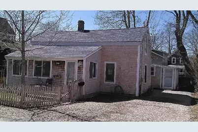 51 Walker St #1, Falmouth, MA 02540 - Photo 5