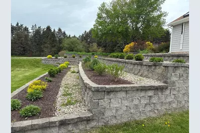 169 Old Albany Road, Greenfield, MA 01301 - Photo 5