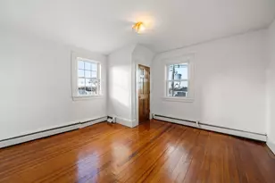 17 Roslyn St, Salem, MA 01970 - Photo 25