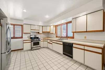 17 Roslyn St, Salem, MA 01970 - Photo 17