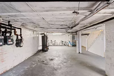 62 West Cedar St #3, Boston, MA 02114 - Photo 17