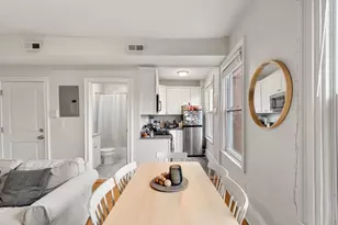 62 W Cedar St, Boston, MA 02114 - Photo 7