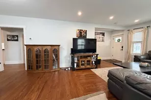 488 Ashmont St, Boston, MA 02122 - Photo 15