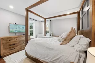 18-20 Crestway Rd, Boston, MA 02128 - Photo 13