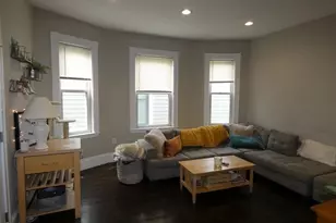 37 Condor St, Boston, MA 02128 - Photo 5