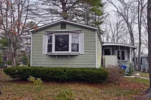 140 Jupiter Cir, Wareham, MA 02576 - Photo 3