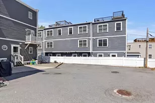 35 Tuckerman St, Boston, MA 02127 - Photo 33