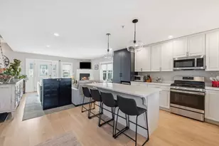 35 Tuckerman St, Boston, MA 02127 - Photo 3