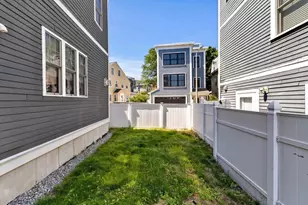 35 Tuckerman St, Boston, MA 02127 - Photo 29