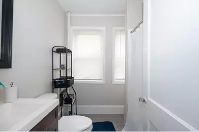 35 Hadwen Ln, Worcester, MA 01609 - Photo 15