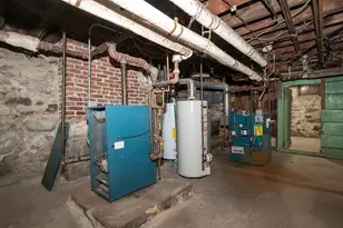 35 Hadwen Ln, Worcester, MA 01609 - Photo 33