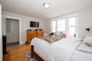 35 Hadwen Ln, Worcester, MA 01609 - Photo 13