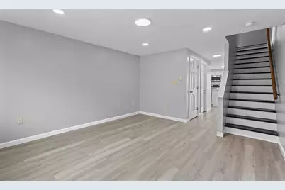 6 Mount Vernon Street #D, Worcester, MA 01605 - Photo 9